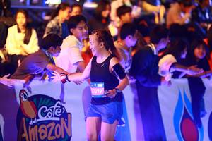 BIB: 
                            <button type="button" onclick="openModal(23773771)" class="btn btn-primary btn-sm float-right btn-popup" data-toggle="modal" data-target=".modal-high-quality">
                        <i class="fas fa-shopping-cart"></i> Add to Cart
                    </button>
                                            <button type="button" onclick="isThisMe(23773771, true)" class="btn btn-success btn-sm float-right btn-popup btn-isme hidden" data-toggle="tooltip" data-placement="bottom" title="นี่คือรูปของคุณใช่ไหม คลิกที่นี่เพื่อเอาเข้าอัลบั้ม">
                        <i class="fas fa-plus"></i> Add to album
                    </button>
                    <button type="button" onclick="isThisMe(23773771, false)" class="btn btn-warning btn-sm float-right btn-popup btn-isnotme hidden">
                        <i class="fas fa-ban"></i> Remove from album
                    </button>